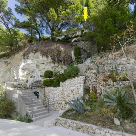 Apartmani Mares - 20 M From The Beach Brela Exteriör bild
