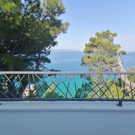 Apartmani Mares - 20 M From The Beach Brela Exteriör bild