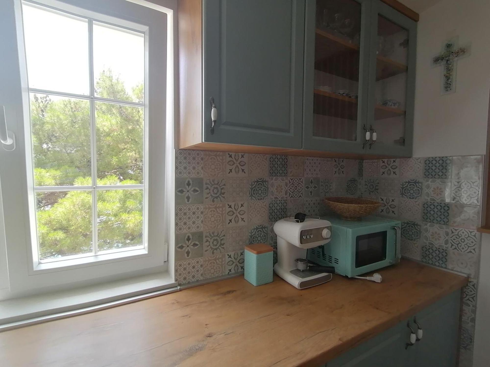 Apartmani Mares - 20 M From The Beach Brela Exteriör bild